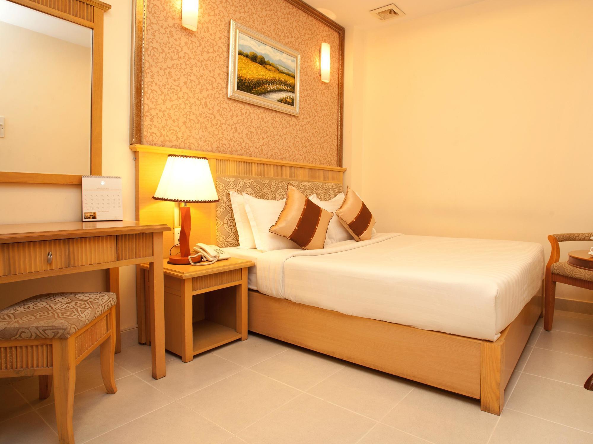 Silverland Min Hotel Хошимін Екстер'єр фото