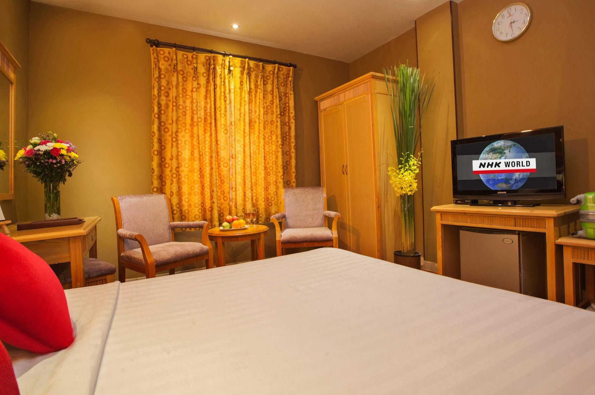 Silverland Min Hotel Хошимін Екстер'єр фото