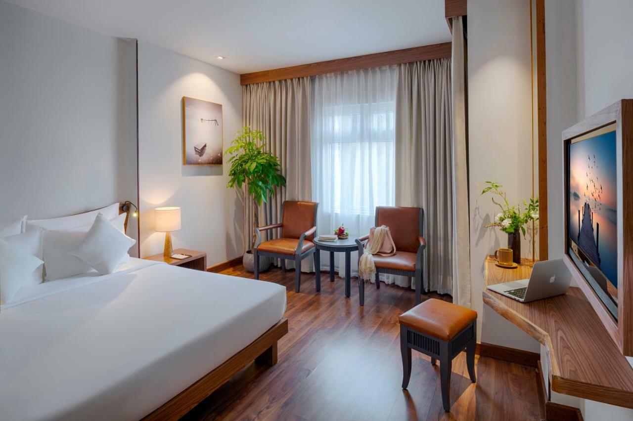 Silverland Min Hotel Хошимін Екстер'єр фото